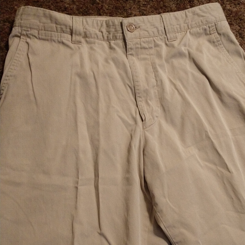 Boss Khakis Perry style